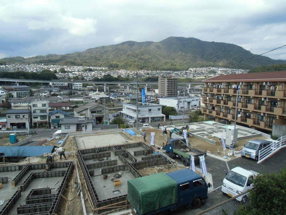 Local photos, including front road. Local (11 May 2013) Shooting