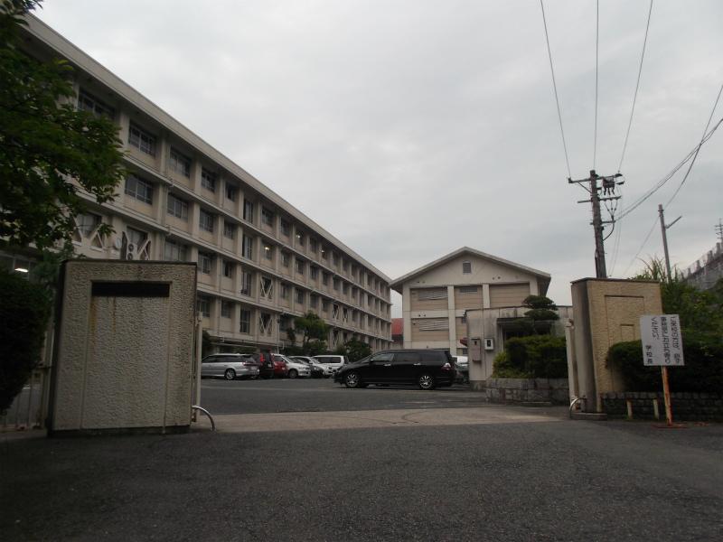 high school ・ College. Hiroshima Prefectural Anzai to high school 630m