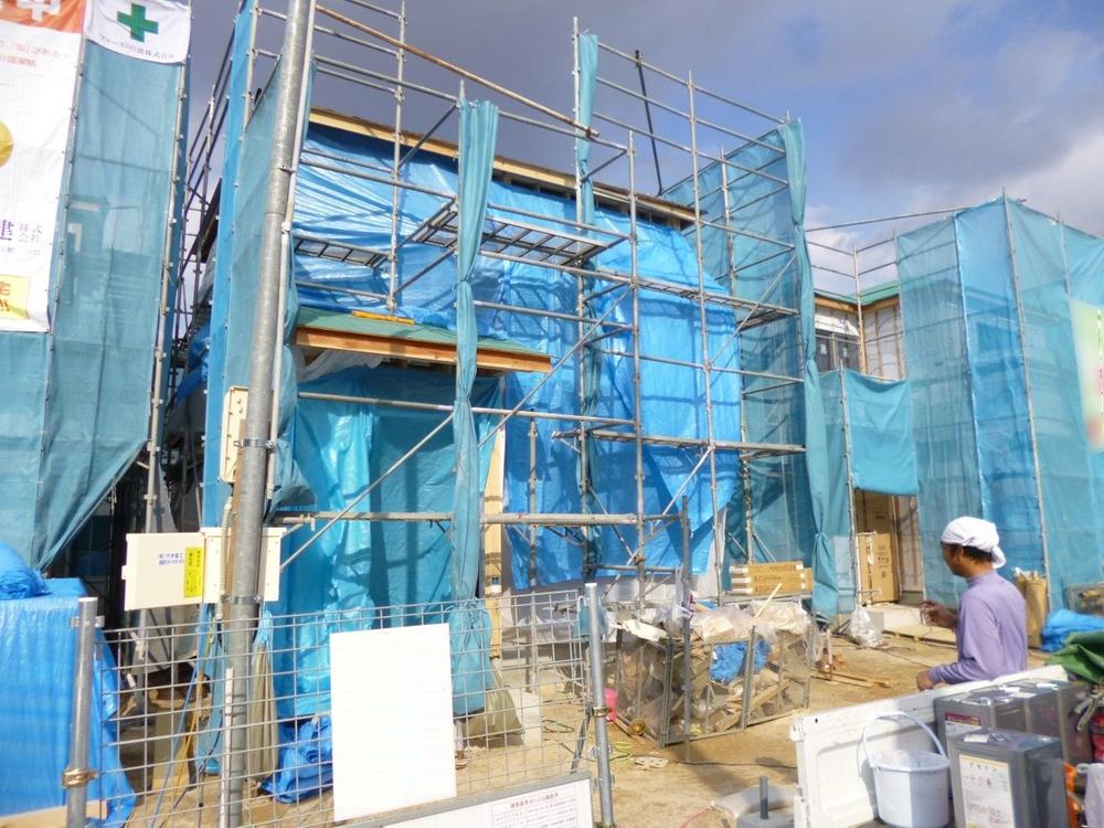 Local appearance photo. Local (12 May 2013) Shooting