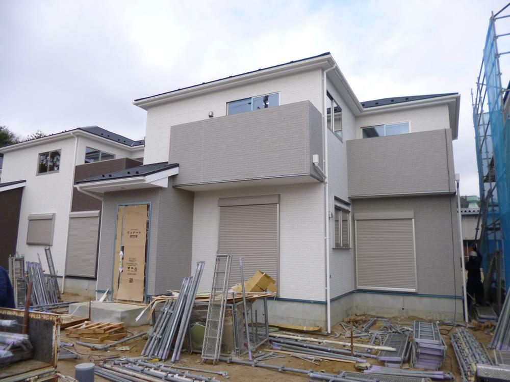 Local appearance photo. (December 2013) Shooting