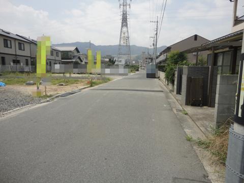 Local photos, including front road. August 3 shooting