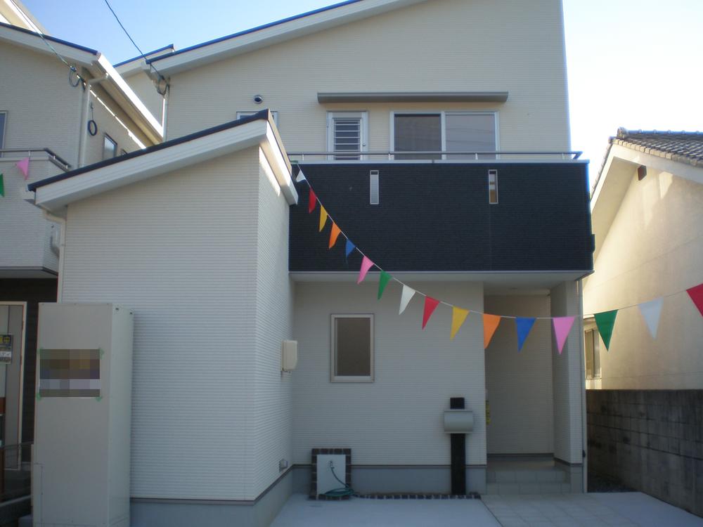 Local appearance photo