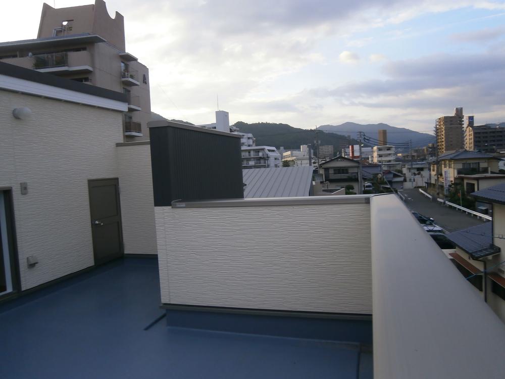 Balcony. Local (10 May 2013) Shooting