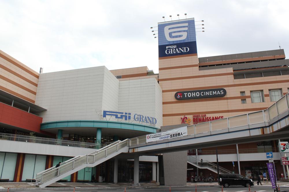 Other. Not shopping only, Also !! movies and play