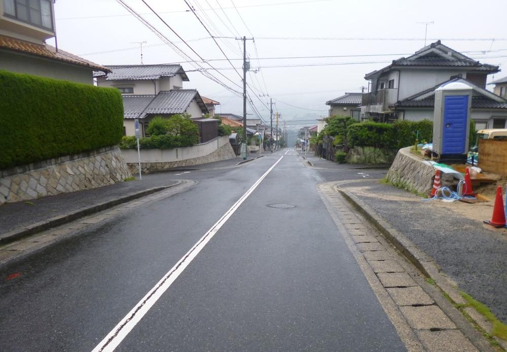 Local photos, including front road. (July 2013) Shooting
