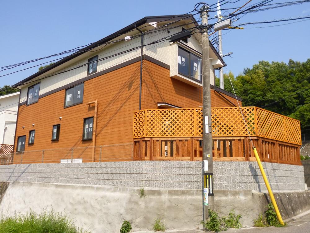 Local appearance photo. (August 2013) Shooting