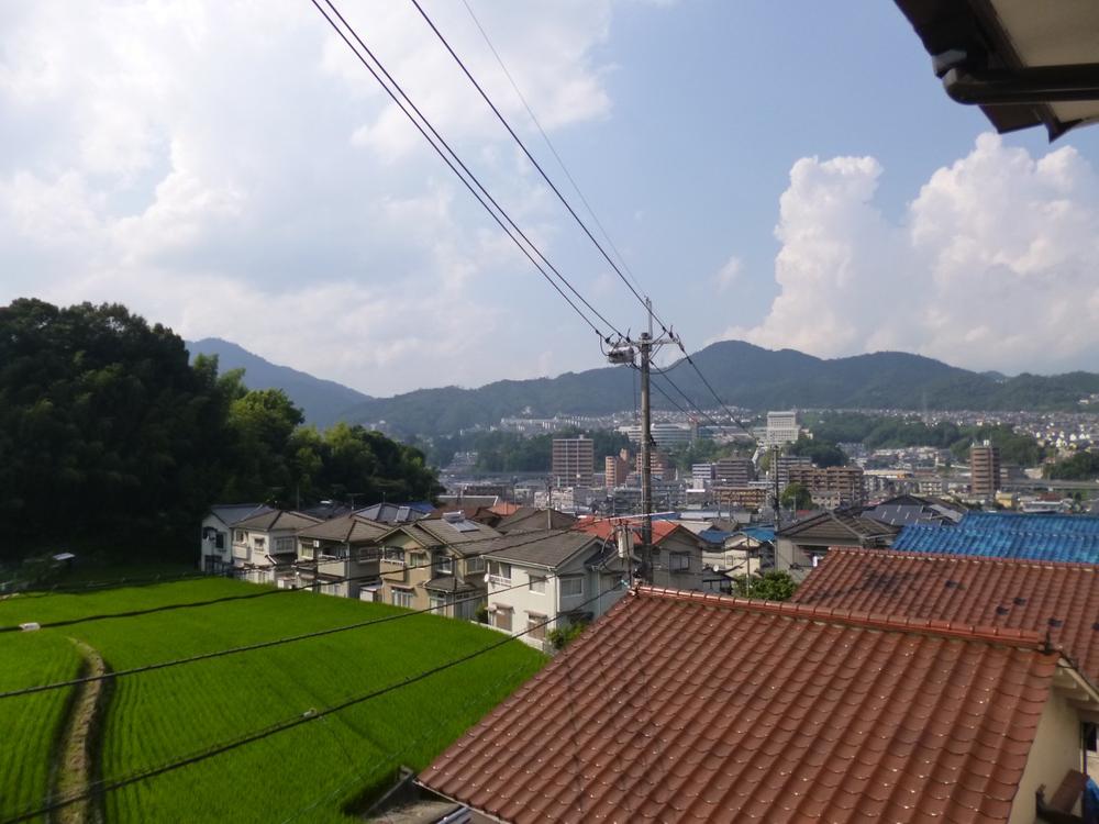 View photos from the dwelling unit. (August 2013) Shooting