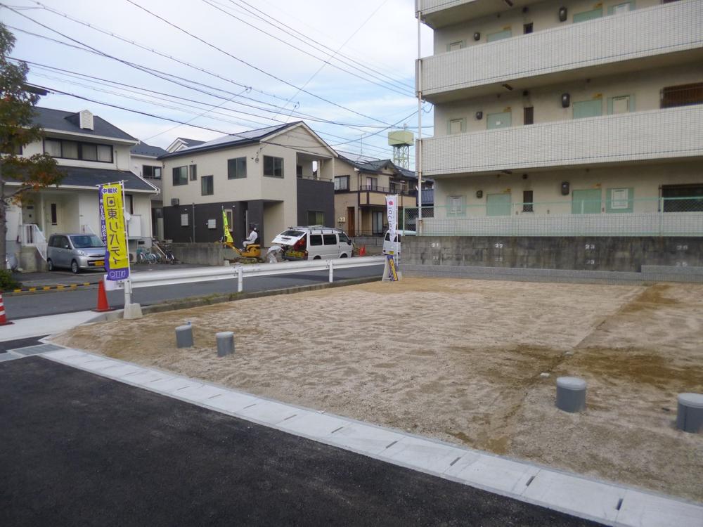 Local appearance photo. Local (10 May 2013) Shooting