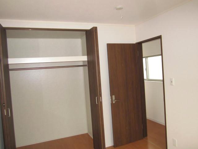 Non-living room. Room (August 2013) Shooting