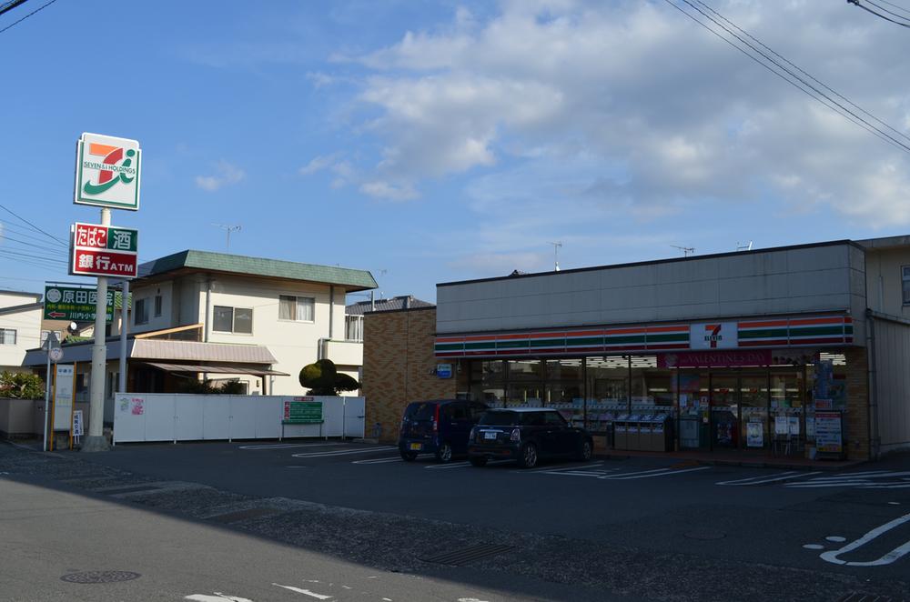 Convenience store. 739m to Seven-Eleven Hiroshima Sendai 5-chome