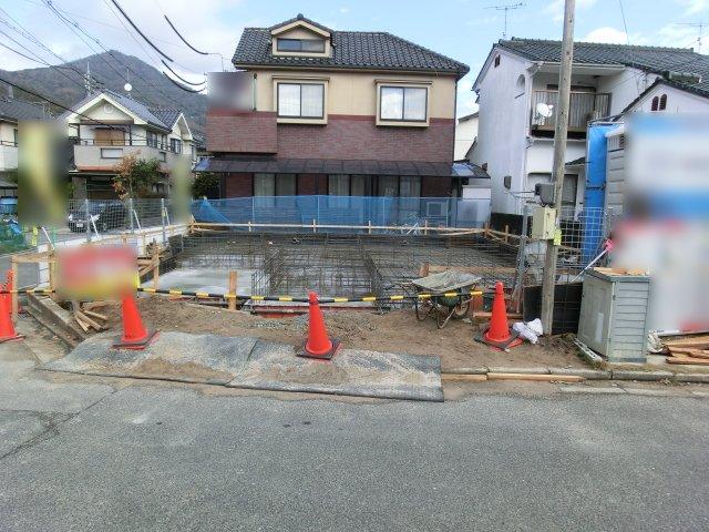 Local appearance photo.   Corner lot