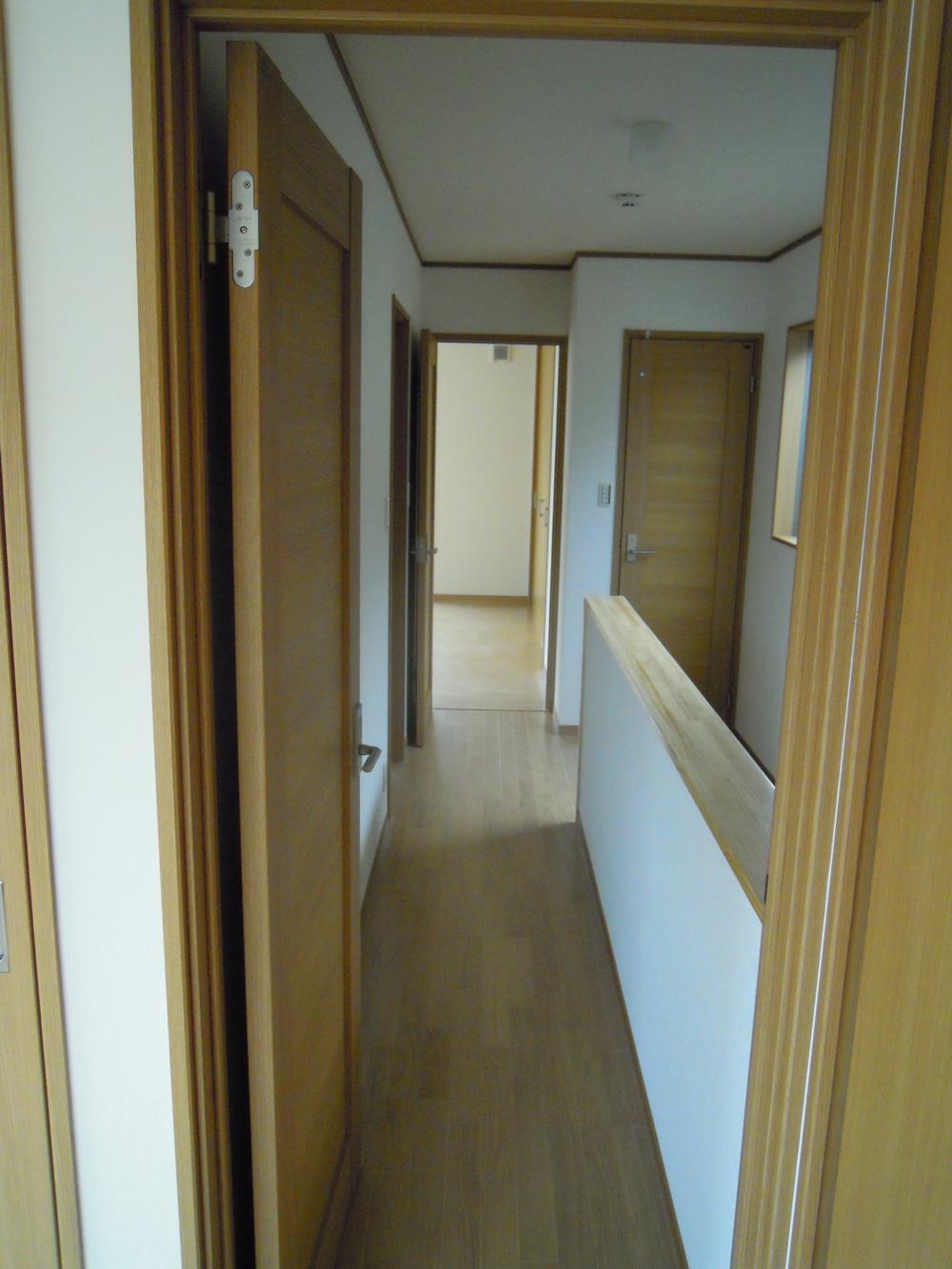 Other introspection. Indoor (June 2013) Shooting