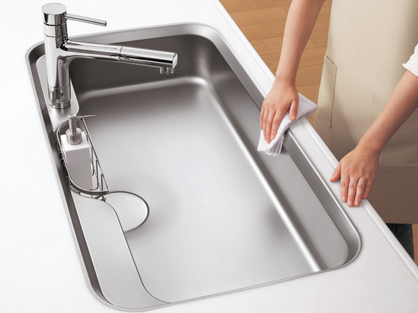 Kitchen.  [Gap-less sink] Dirt accumulate not because there is no gap in the seam of the counters and sink, Easy to clean. Water is quiet specification to reduce the sound corresponding to the bottom. (Same specifications)