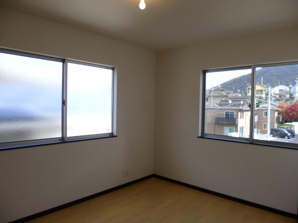 Non-living room. (October 2013) Shooting