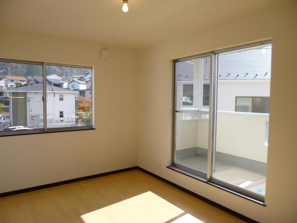 Non-living room. (October 2013) Shooting