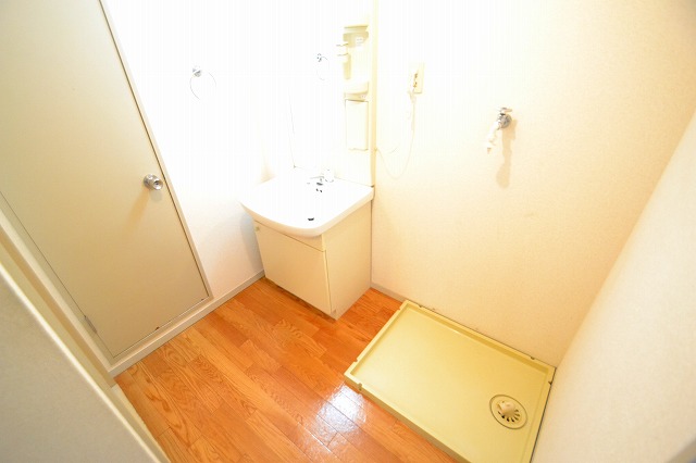 Washroom.  ☆ This basin dressing room ☆
