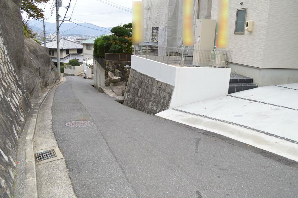 Local photos, including front road. Local (11 May 2013) Shooting