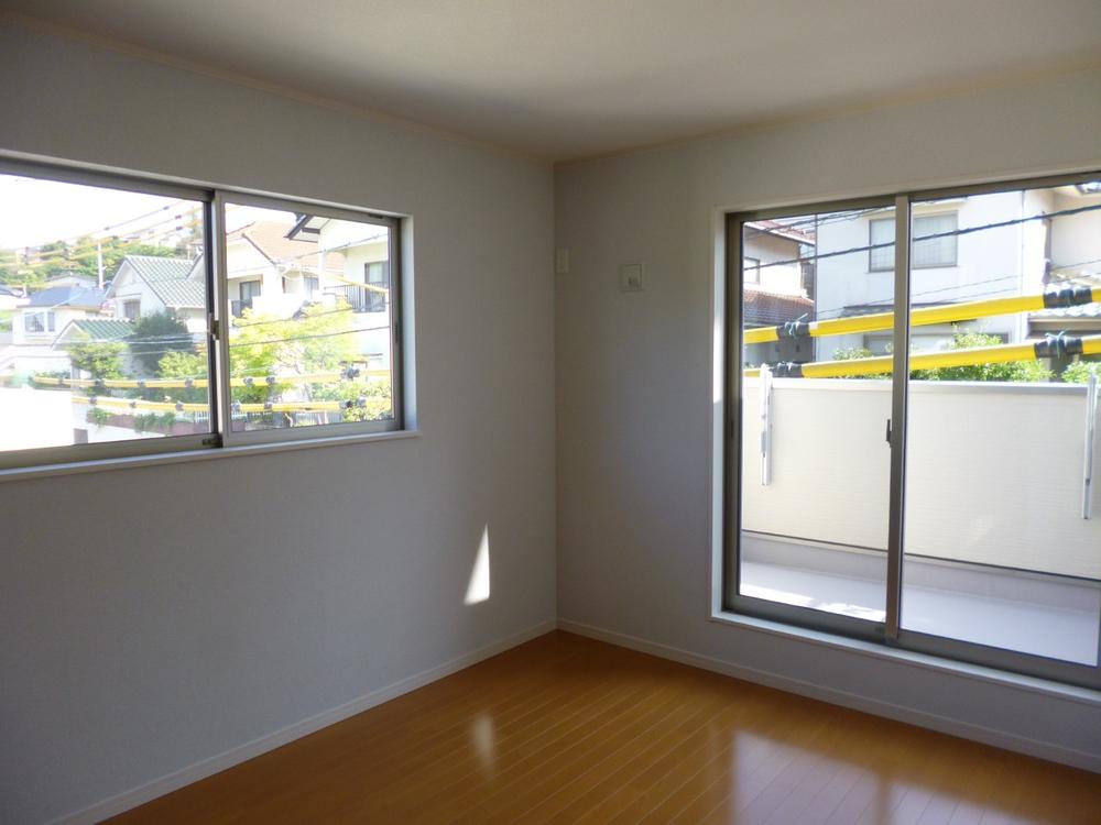 Non-living room. (July 2013) Shooting