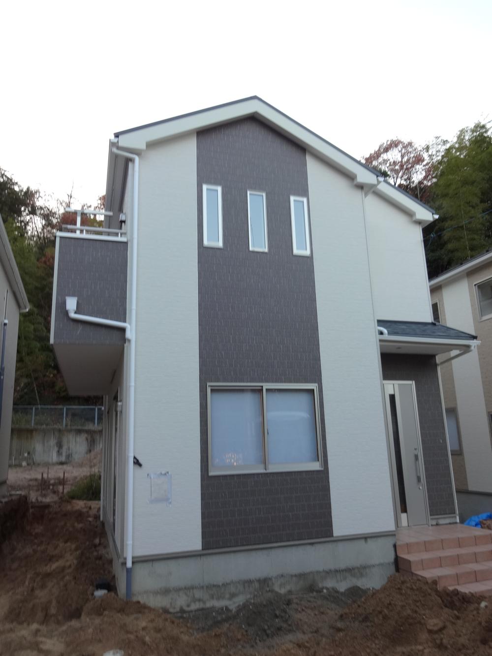 Local appearance photo. Local (12 May 2013) shooting 4LDK 25,800,000 yen