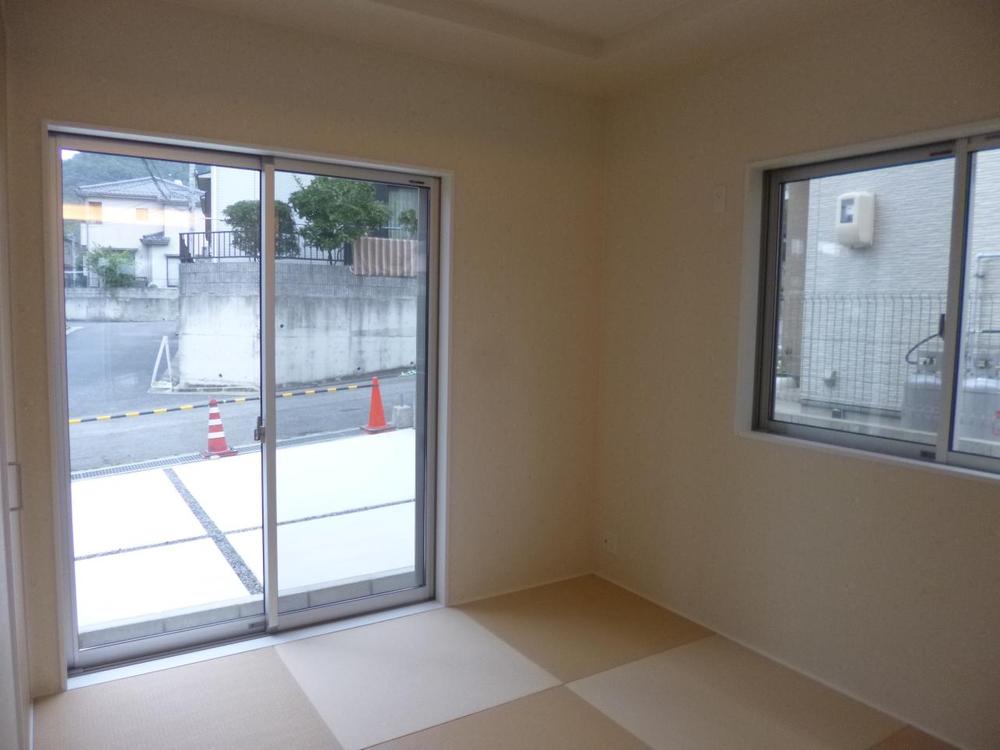 Non-living room. (October 2013) Shooting