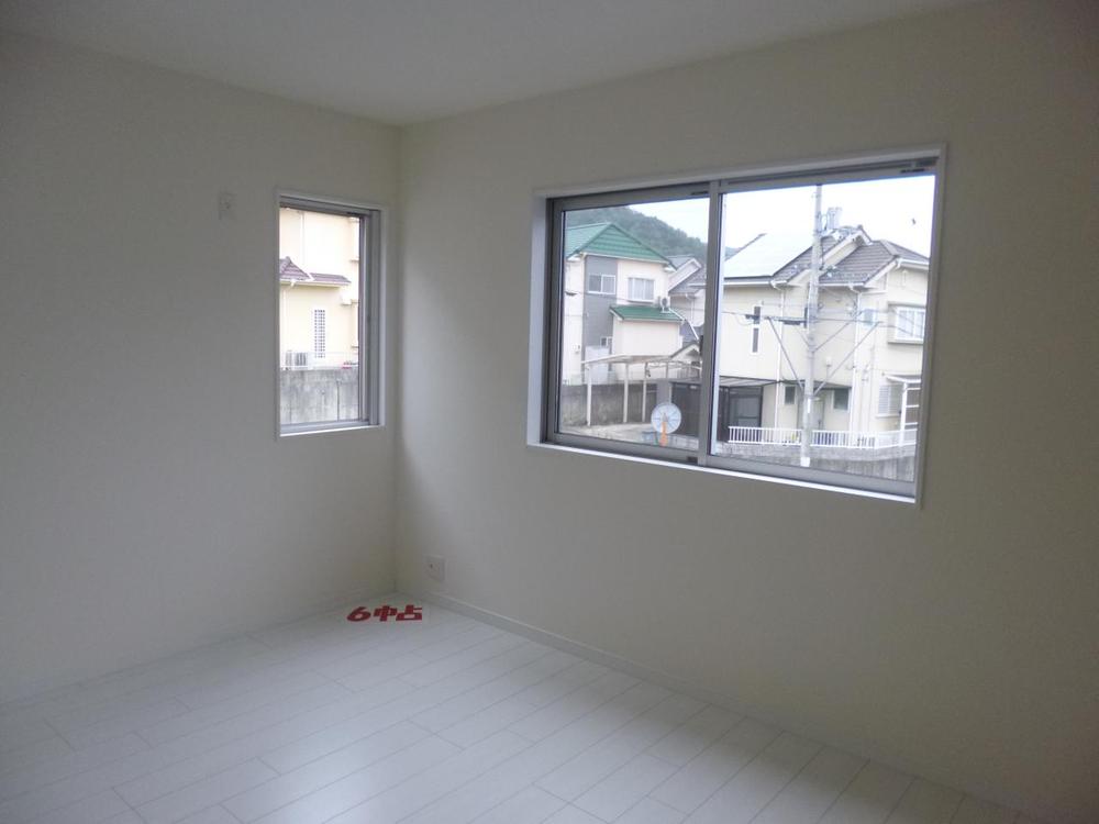 Non-living room. (October 2013) Shooting