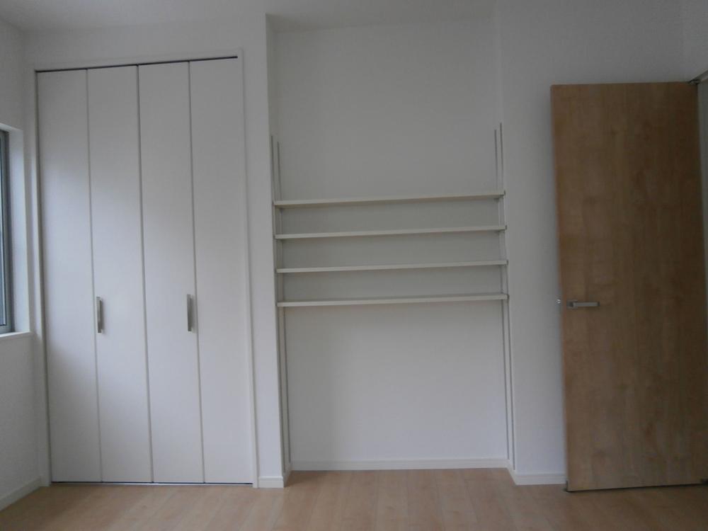 Non-living room. Indoor (10 May 2013) Shooting