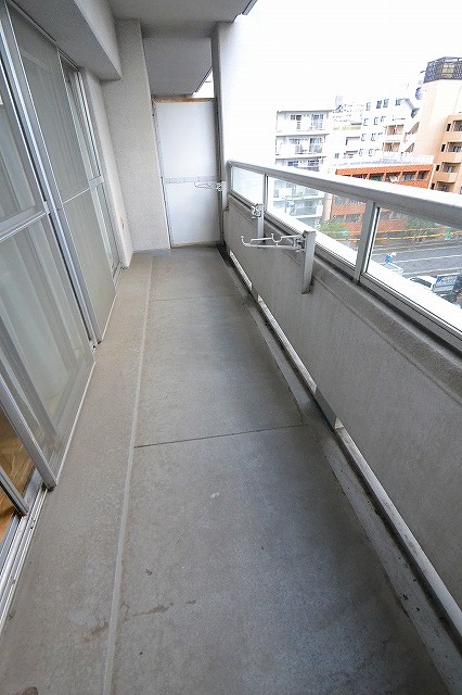 Balcony.  ☆ It is within walking distance of Hiroshima Station ☆