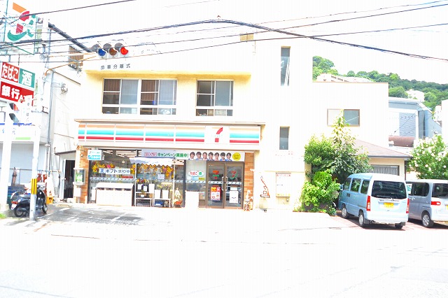 Convenience store. Seven-Eleven Hiroshima light-cho store (convenience store) up to 89m