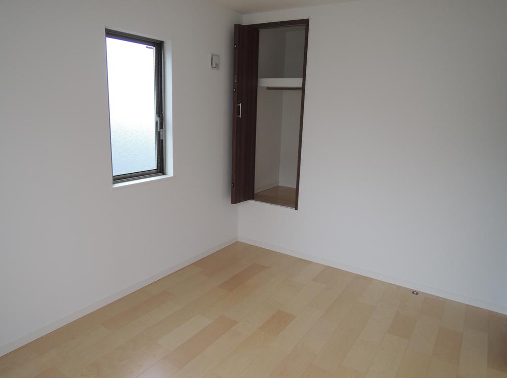 Non-living room. Indoor (11 May 2013) Shooting