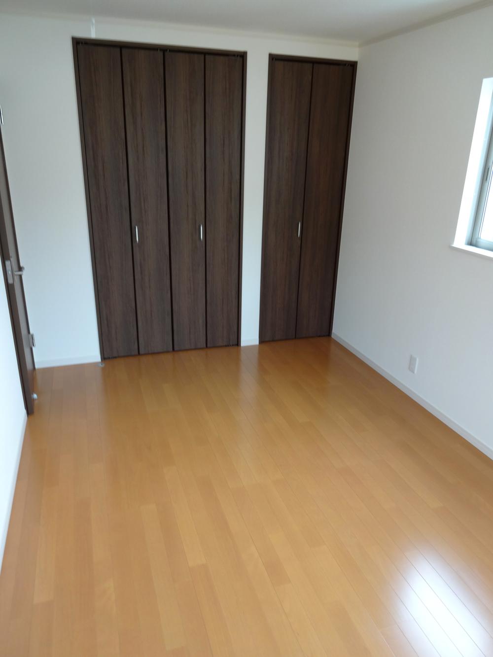 Non-living room. Room (August 2013) Shooting