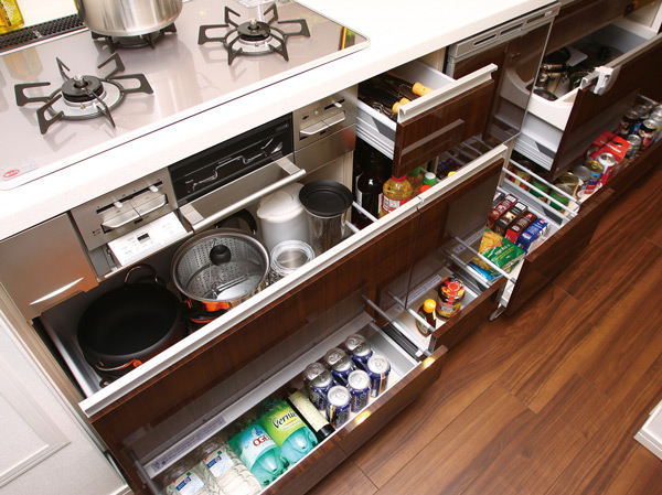 Kitchen.  [And out of the cookware is also a smooth storage capacity floor cabinet] Quietly adopted a soft motion rail close quite right to absorb the shock also closed strongly. Easy to be taken out of that closed in the back, You can plenty of storage as well, such as cookware.