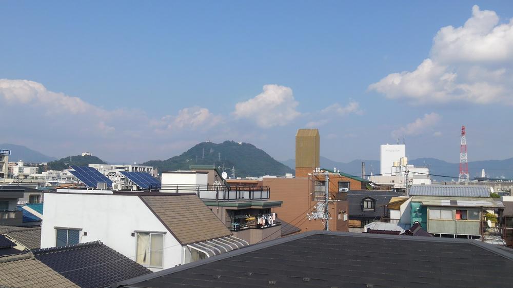 View photos from the dwelling unit. View from local (September 2013) Shooting