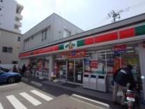 Convenience store. 550m until Thanksgiving Hiroshima Kasumi (convenience store)