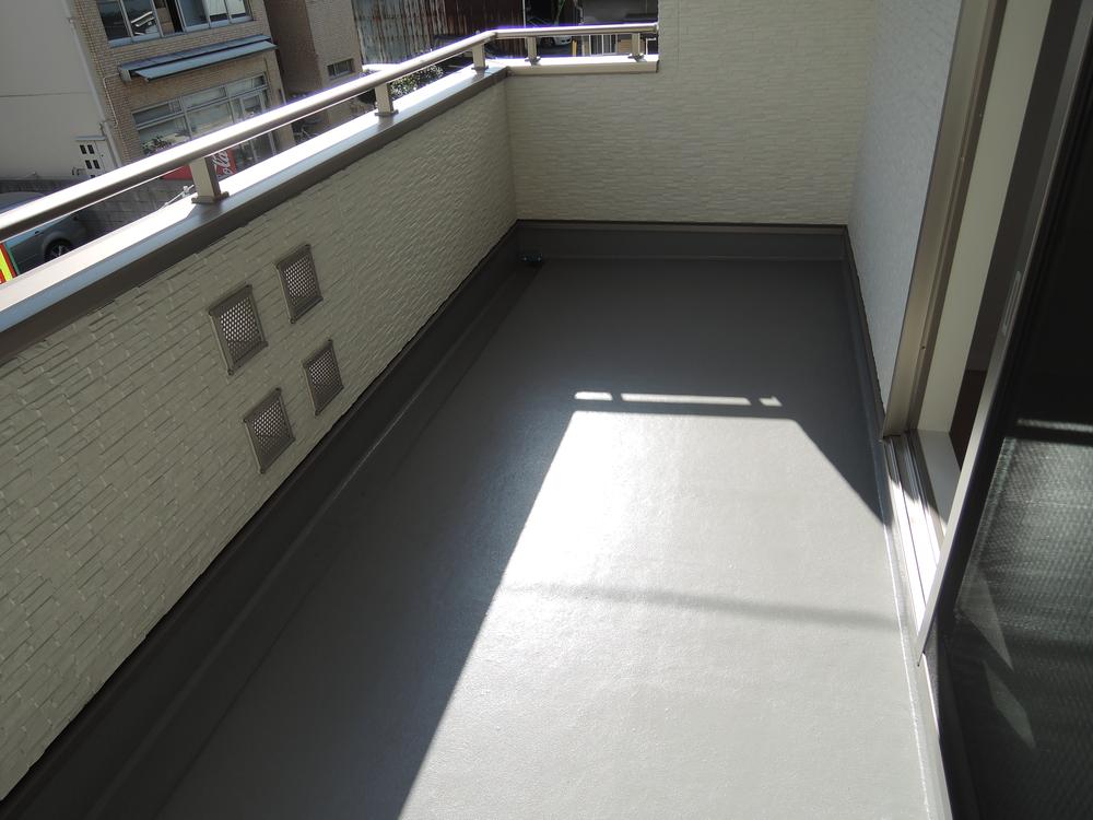 Balcony. Indoor (10 May 2013) Shooting