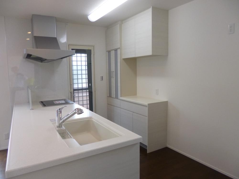 Kitchen. (July 2013) Shooting