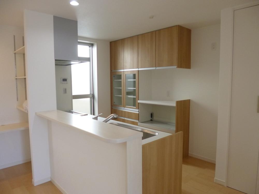 Kitchen. (August 2013) Shooting