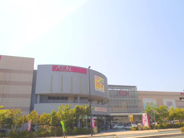 Shopping centre. 2237m until the ion Ujina shopping center (shopping center)