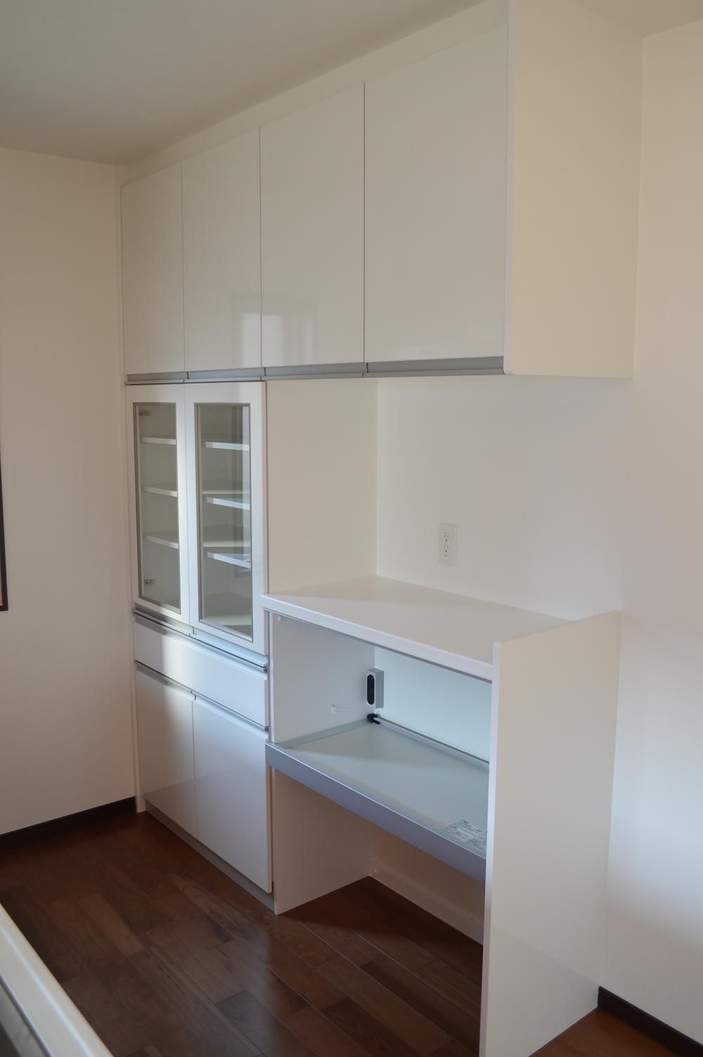 Kitchen. View from the site (December 2013) Shooting