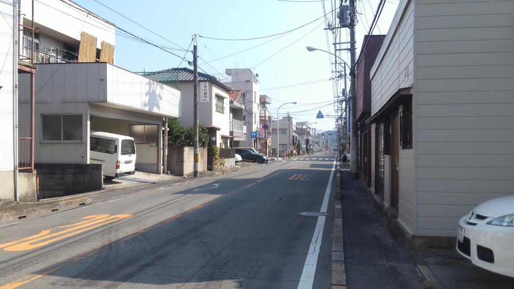 Local photos, including front road. Local (September 2013) Shooting