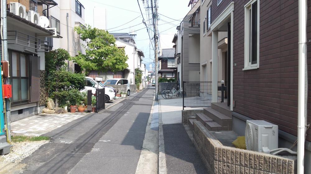 Local photos, including front road. Local (September 2013) Shooting