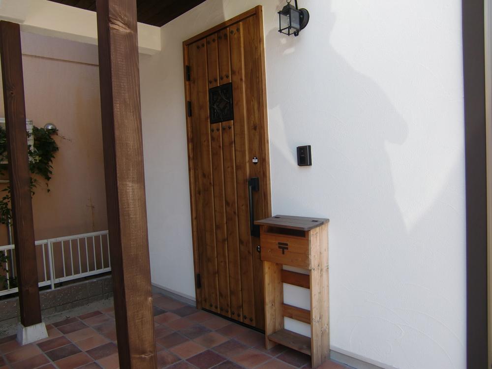 Entrance. Indoor (12 May 2013) Shooting