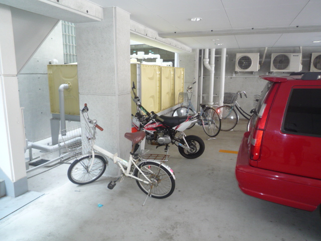 Other common areas.  ☆ It is spacious bicycle parking space ☆