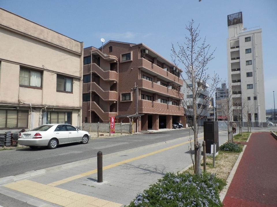 View photos from the dwelling unit