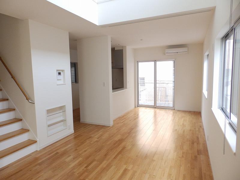 Living. 18 Pledge of wide LDK