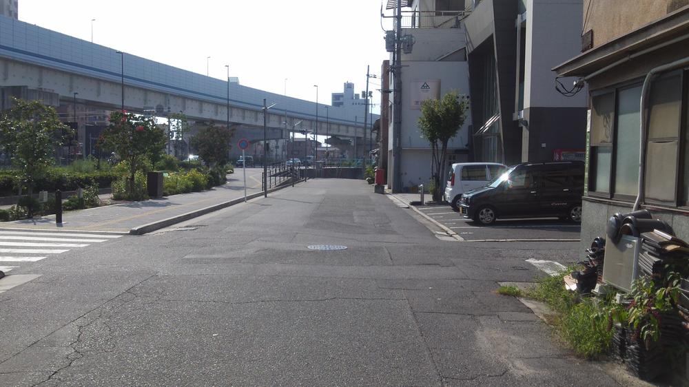 Local photos, including front road. Local (September 2013) Shooting