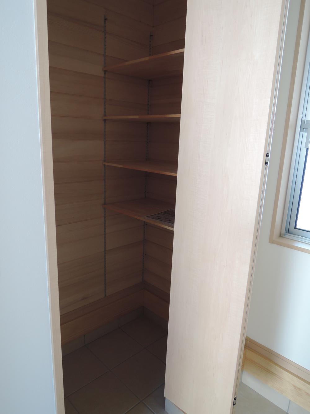 Receipt. Indoor (10 May 2013) Shooting