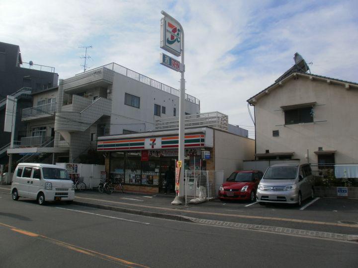 Convenience store. 536m to Seven-Eleven Hiroshima Minami 1-chome