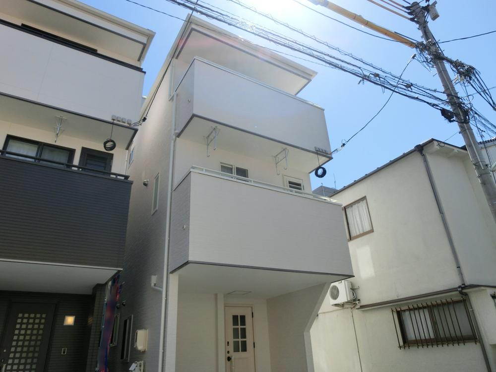 Local appearance photo. Local (August 2013) Shooting