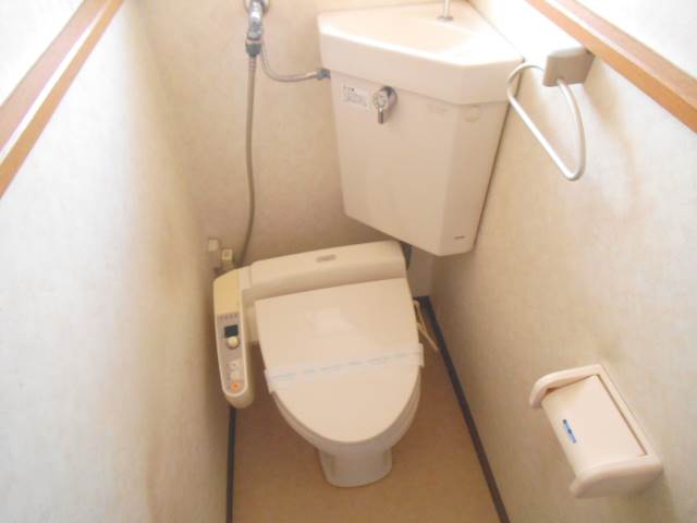 Toilet. There is also in the facilities enhancement Washlet
