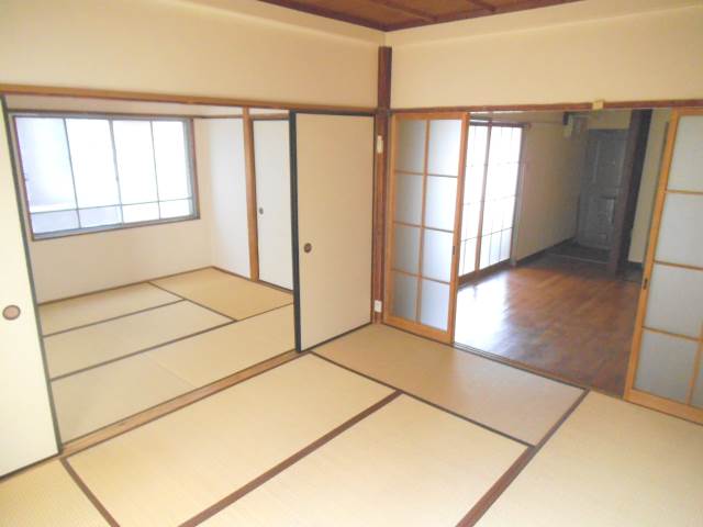 Other room space. It is in this way also widely used floor plan
